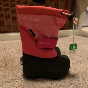 NWT Columbia Powderbug toddler snow boots